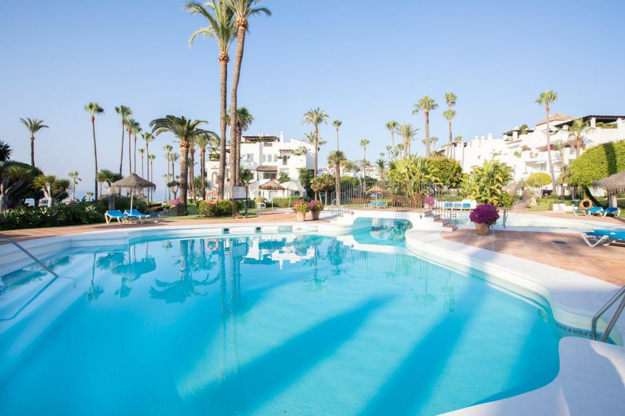 Hanami Alcazaba Beach Front Sea View إِستيبونا المظهر الخارجي الصورة