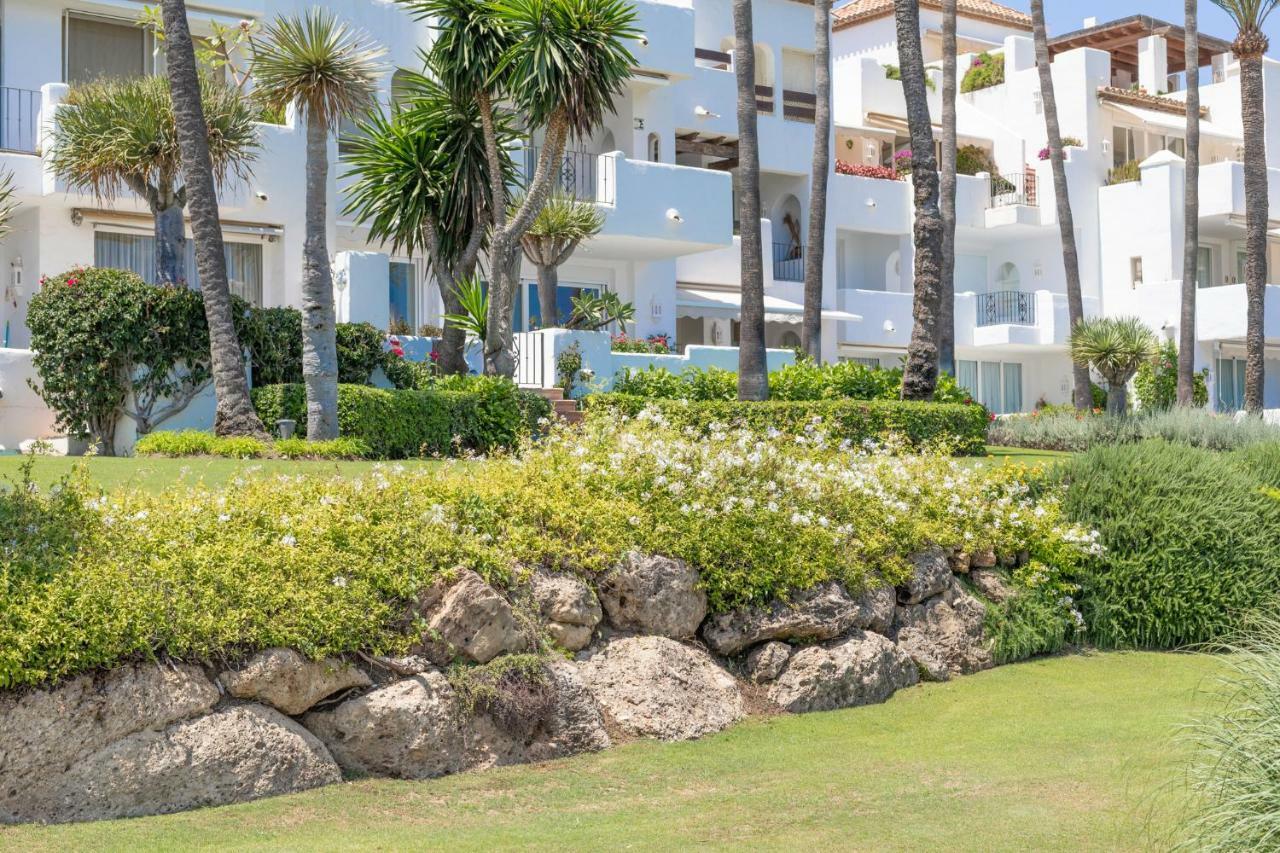 Hanami Alcazaba Beach Front Sea View إِستيبونا المظهر الخارجي الصورة